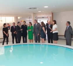 La Infanta durante la visita a las instalaciones del Edificio Rojo del centro
